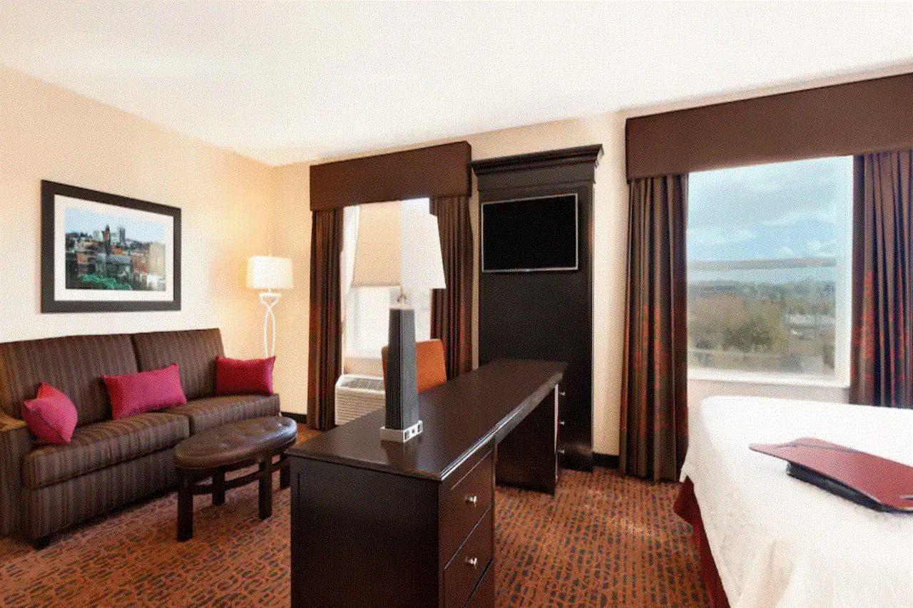 Hampton Inn Lewiston-Auburn Buitenkant foto