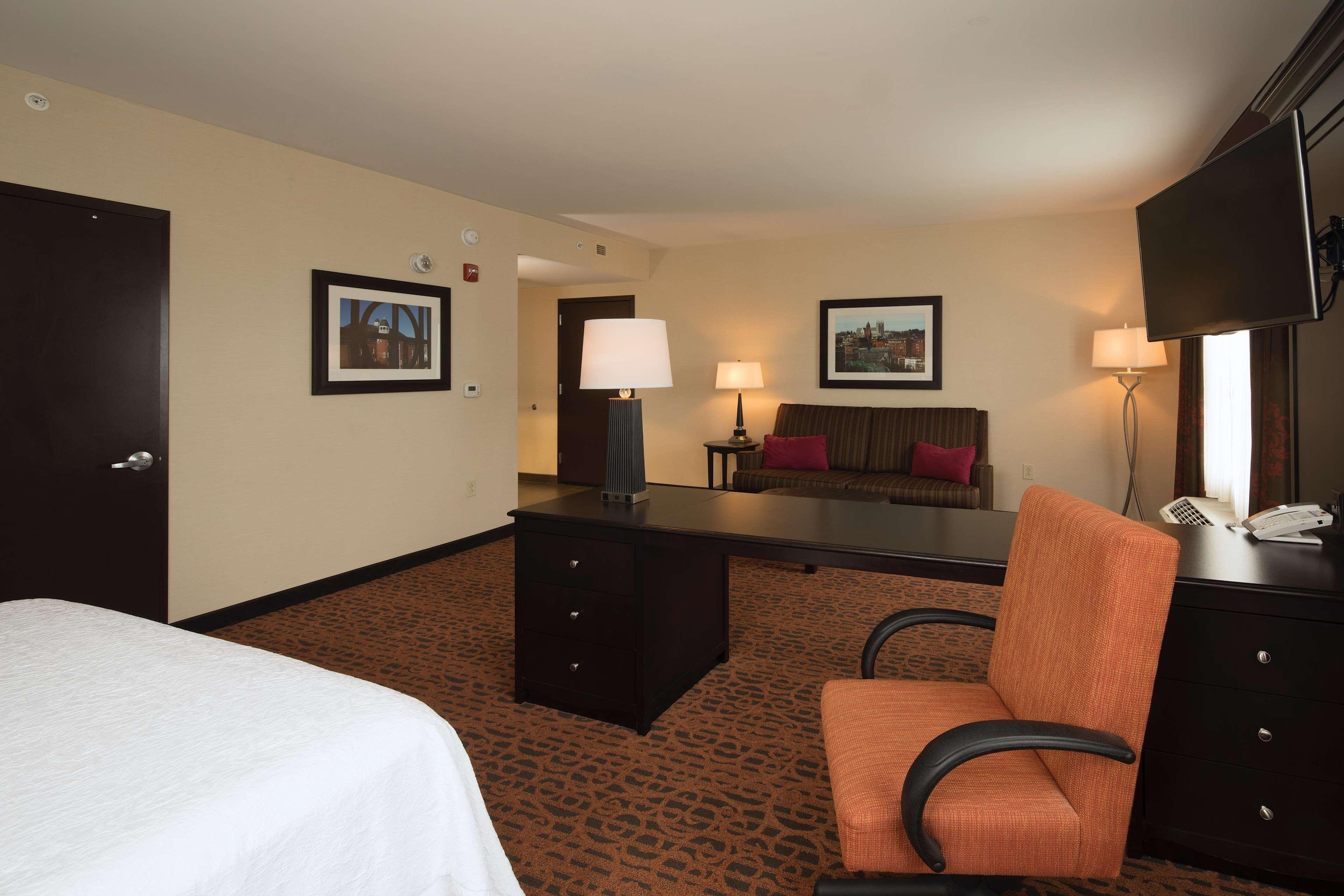 Hampton Inn Lewiston-Auburn Buitenkant foto