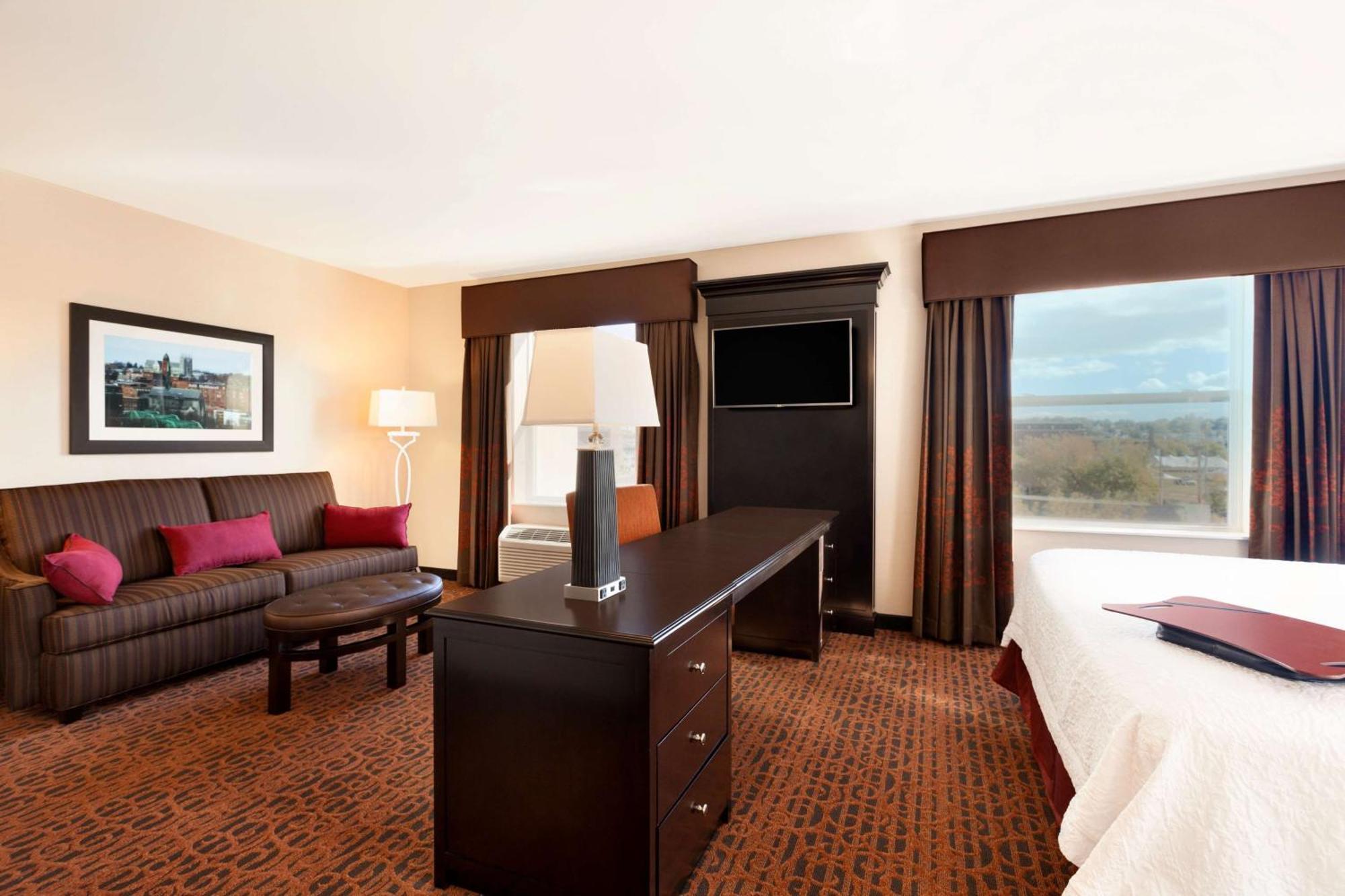 Hampton Inn Lewiston-Auburn Buitenkant foto