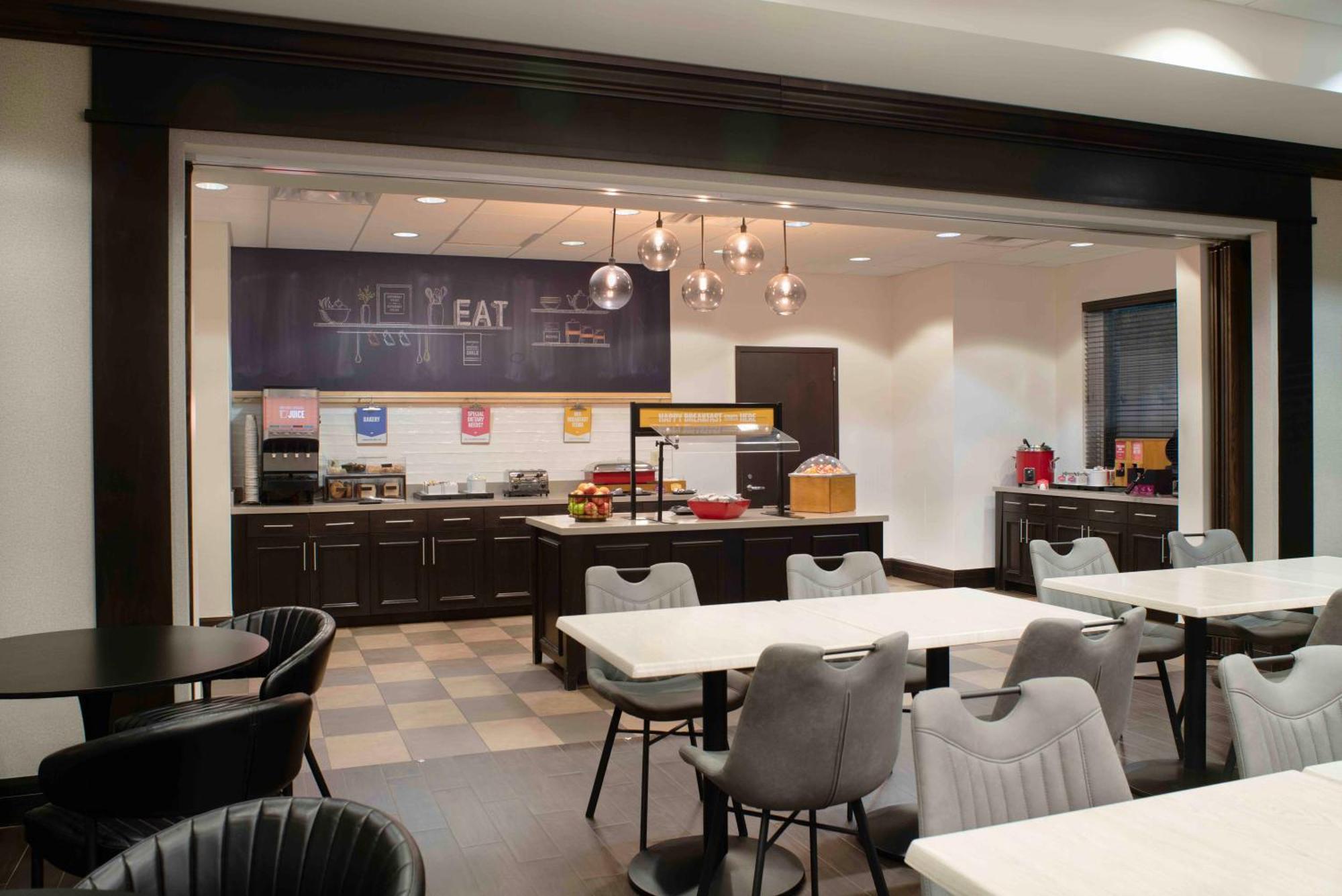 Hampton Inn Lewiston-Auburn Buitenkant foto