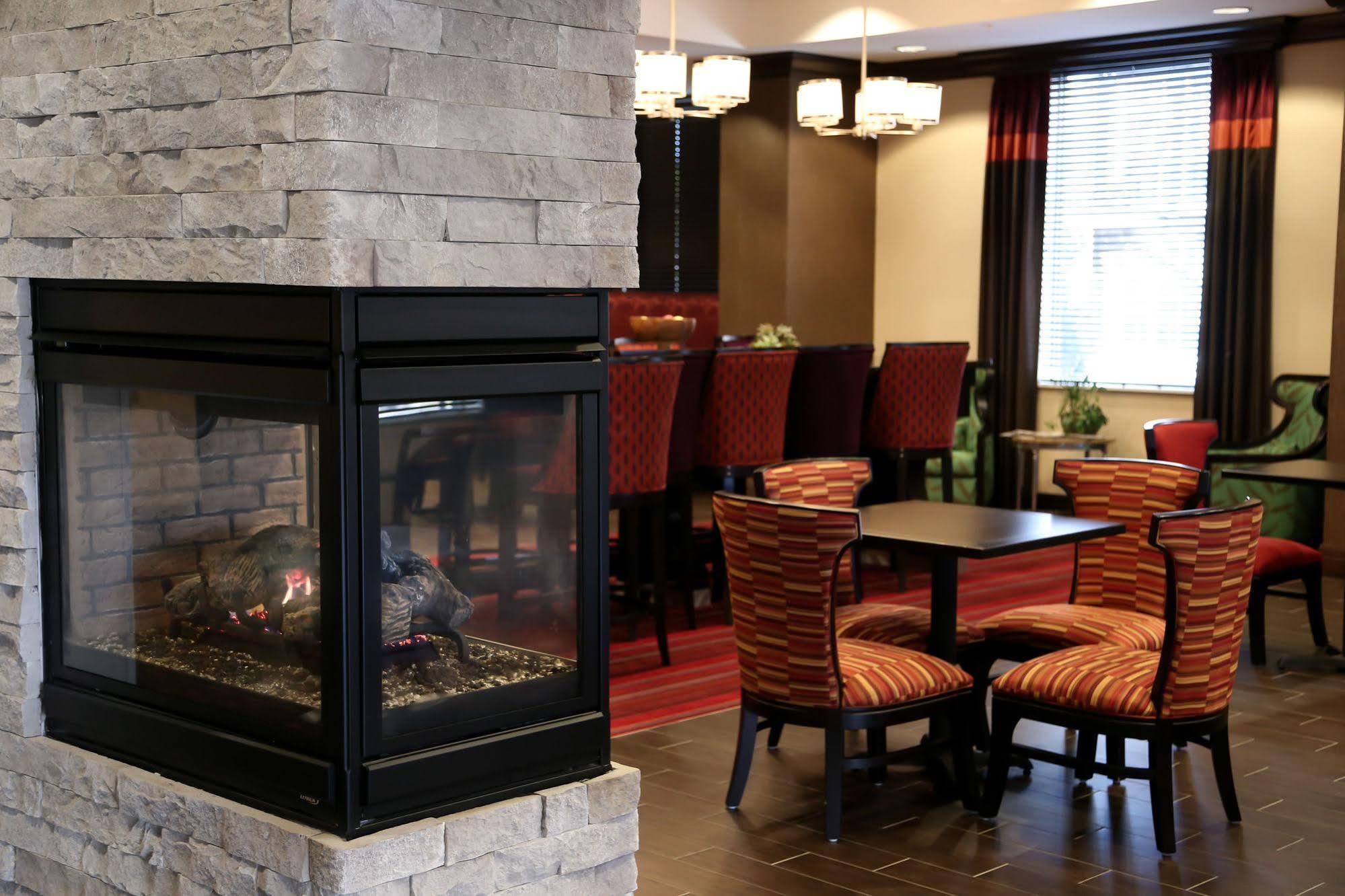 Hampton Inn Lewiston-Auburn Buitenkant foto